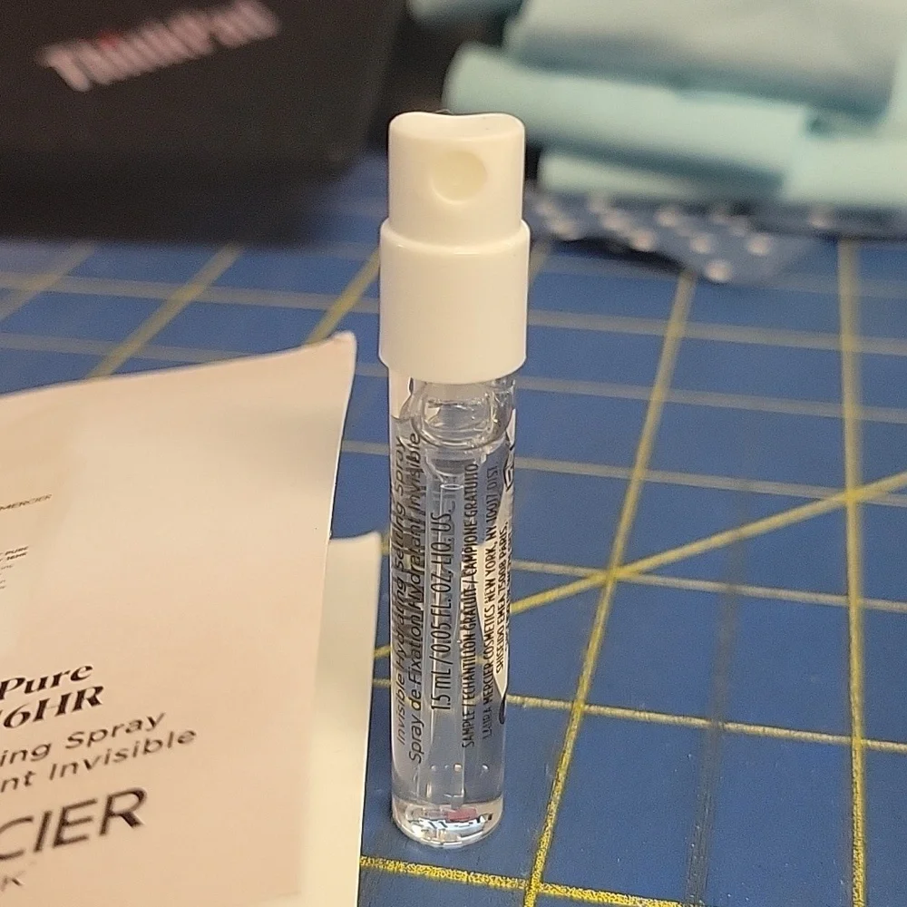 Laura Mercier Translucent Pure Setting Spray 1.5ml